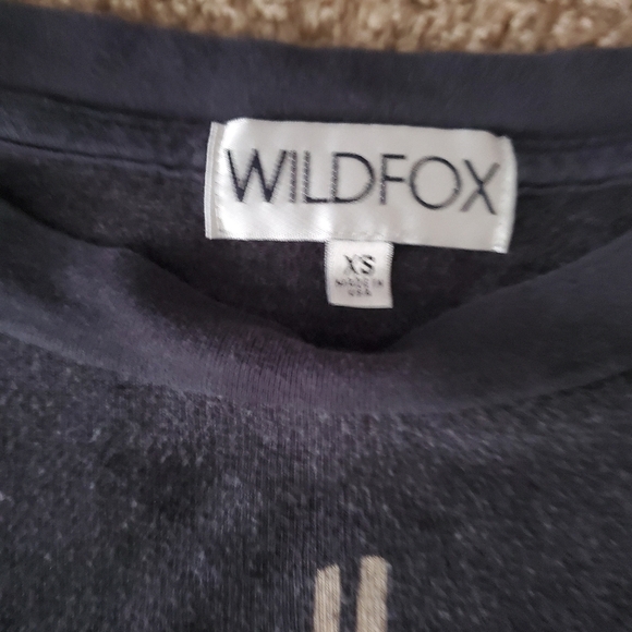 Wildfox Oversized Pullover Size XS - Picture 3 of 3